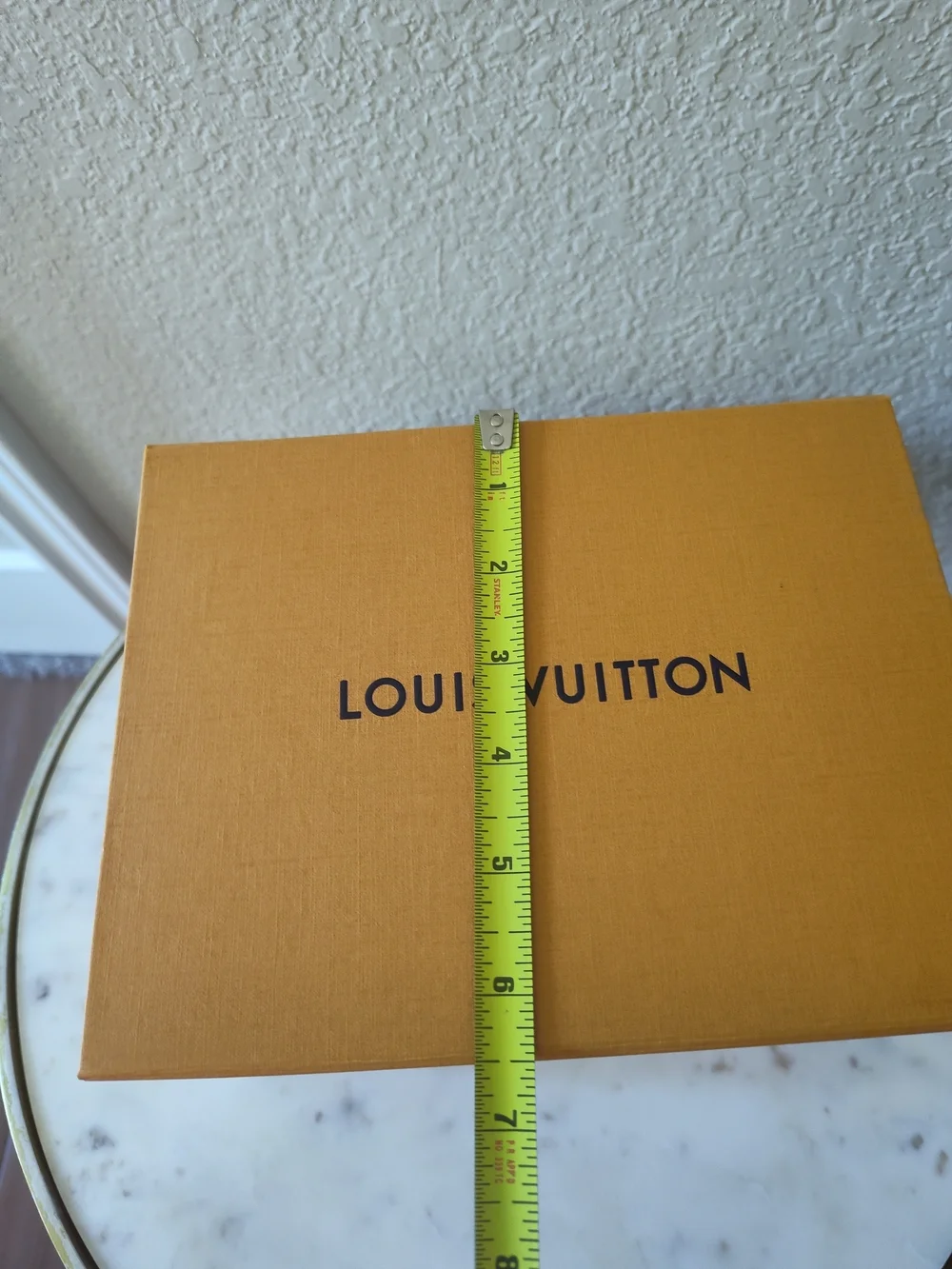 LOUIS VUITTON Magnetic Gift Box 8